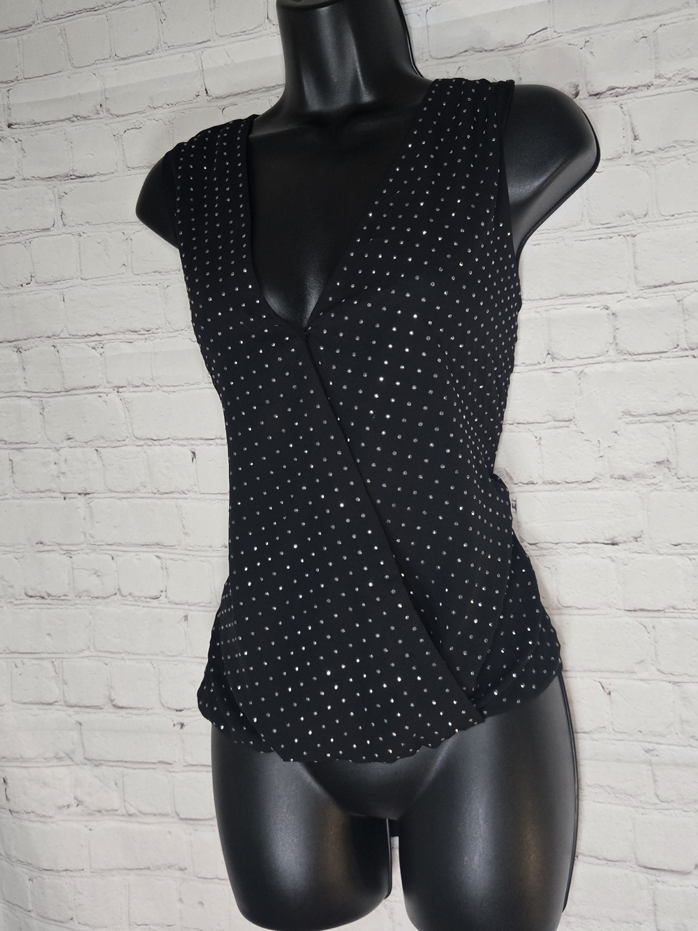Y2k indie sleaze deep V neck rhinestone top Apt. 9‎ Black rhinestone Blouse